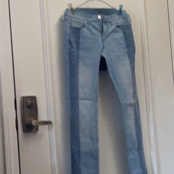 Soho - Picture 2 of 3